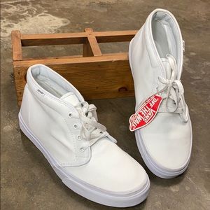 vans chukka boot white